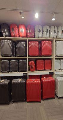 Black, red or pearl?