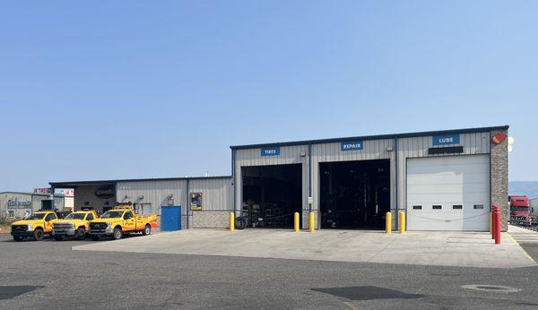 Speedco Truck Lube and Tires