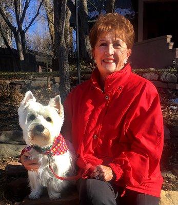 Bobbie & Jax, the Real Estate Westy