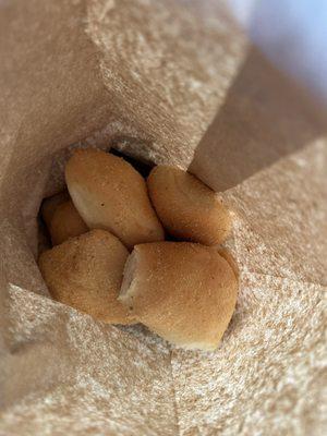 Their pan de sal is the very best I've ever, ever had! Hot and fresh! My kids and hubby agreed also!
