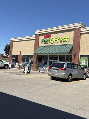 Hy-Vee Fast & Fresh