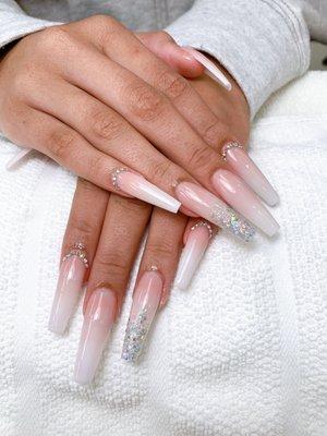 Holly Nail & Spa