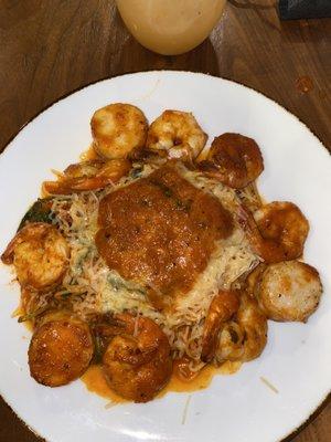 Shrimp and scallop pasta