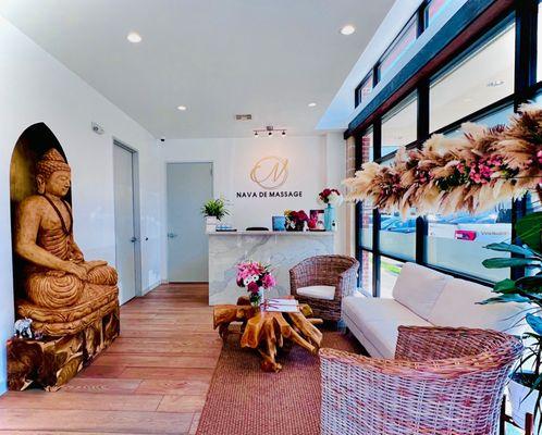 Nava De Massage