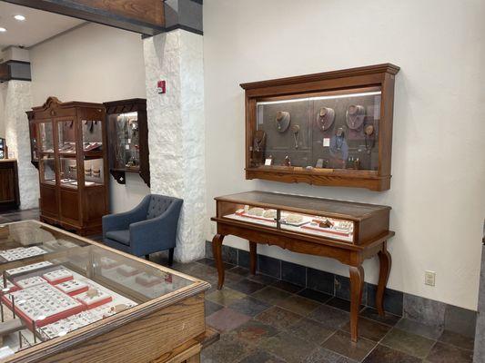 James Avery Craftsman