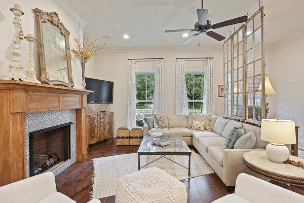 Leslie Doyle-RE/MAX Real Estate Group