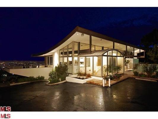 Mary Cronin - Urban Real Estate