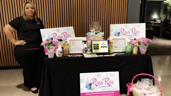 Spotlight Table at League City Chamber of commerce luncheon!! great meeting!