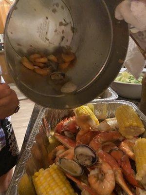 Holiday Steamer Pot