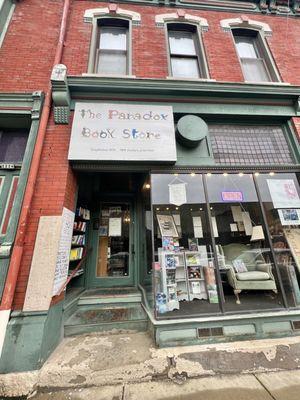 The Paradox Book Store