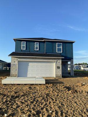 Leo’s Home Improvement