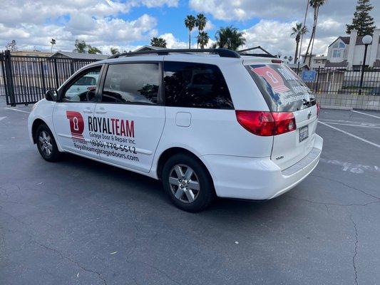 Royal Team Garage Door & Repair Inc