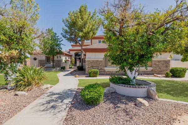 3955 E Fox Circle, Mesa, AZ 85205