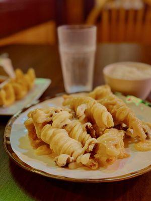 Wok In Wok Out Asian Eatery & Boba Tea Shop