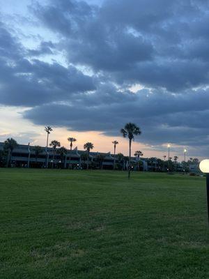 Sunnyside Beach & Tennis Resort