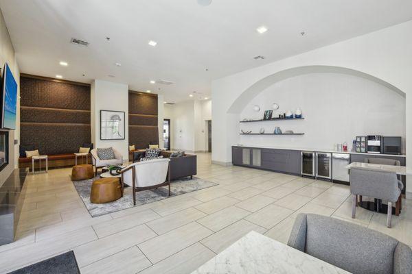 The Grand at Hill Street