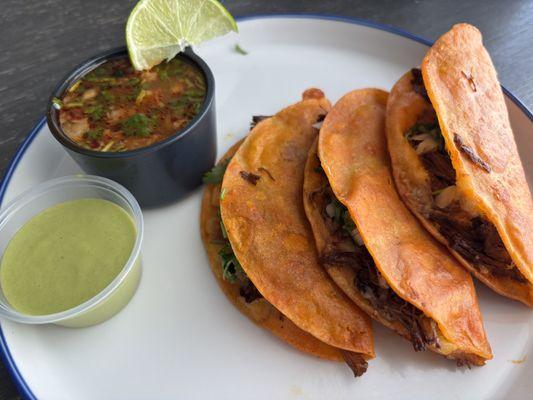 Revolución Taqueria