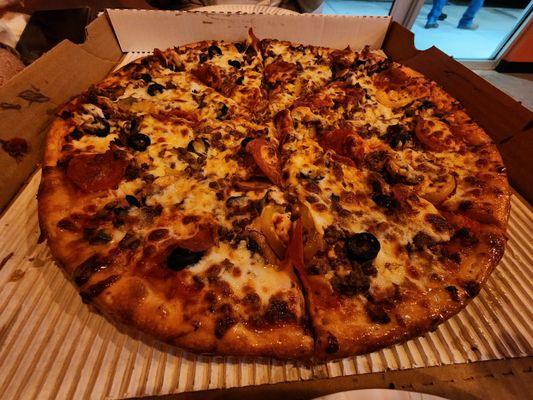 Epic Pizza Wings & Subs