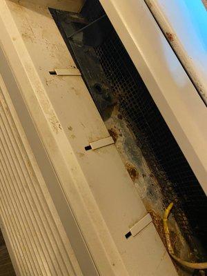 Rusty refrigerator and the rusty ac/heat