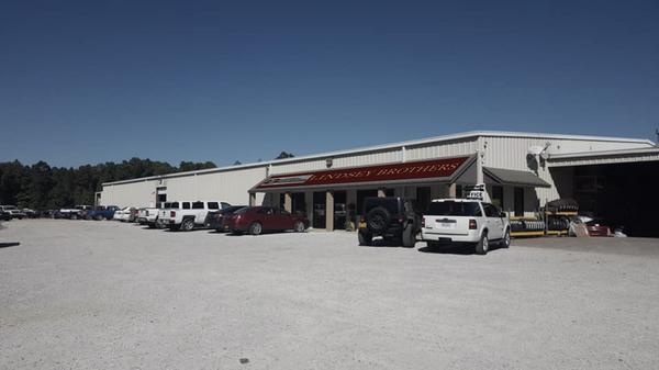 Lindsey Brothers Auto Parts