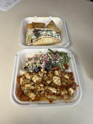 Sambusa, gyro, and chicken and rice platter.