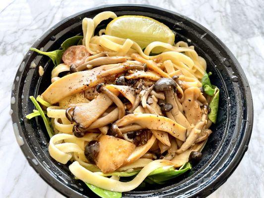 COCONUT MUSHROOM FETTUCCINE