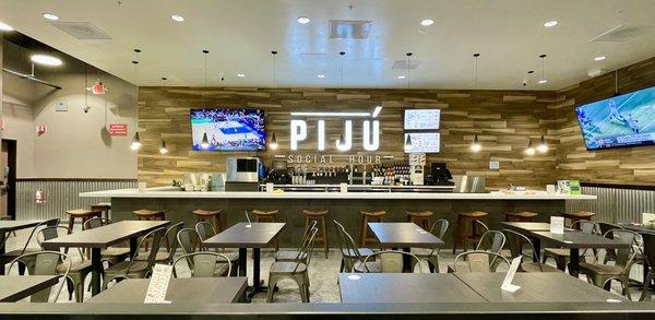 Pijú (Mandarin for beer) section of Eat Up food court now open! 01/07/22