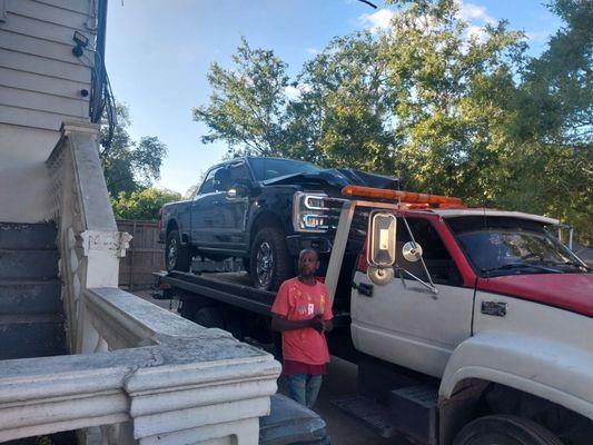 Big Roy Towing Service