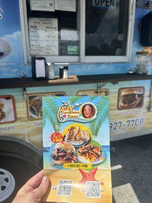 Roxie’s Caribbean Flavor