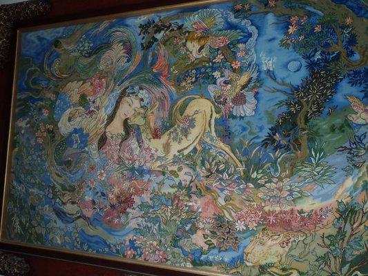 don't forget to decorate your wall