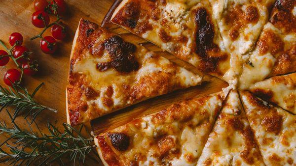 Slice Pizzeria at Harrah's Hoosier Park