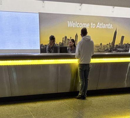 2 workers for 1 client. But a "2 hour wait" regardless