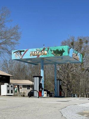 Custom mural thanks to @ArtofSlim