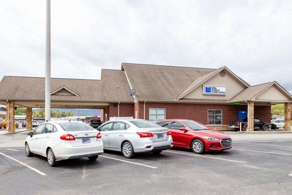 Woodson's Mall Food City Center