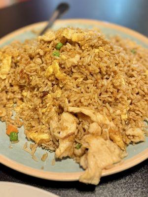 R02 Chicken Fried Rice ()