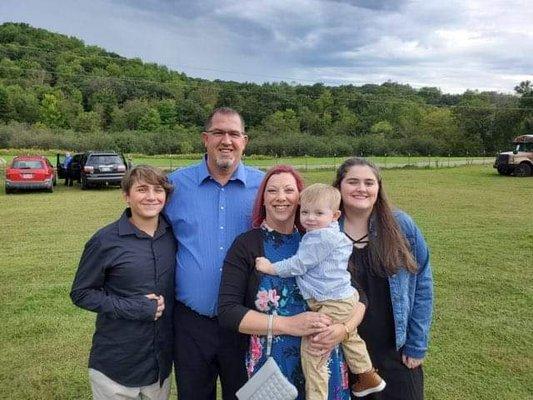 Katy, her husband Chris, and children Jordanne, Brody, and Blake.