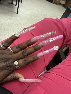 Carries Nail Nook