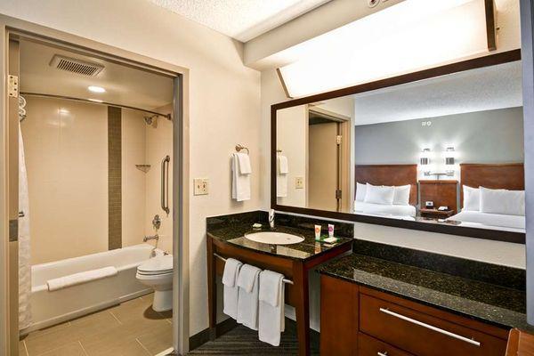 Hyatt Place Fort Wayne