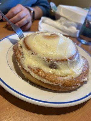 Large cinnamon roll