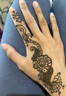 Art Threading & Spa LLC