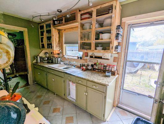 Baragar Repair Renewal and Restore