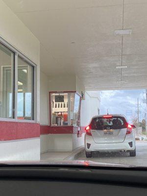 In N Out Food Store
