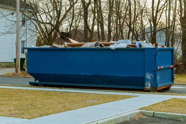 Deluxe Dumpster Rentals of Waukesha