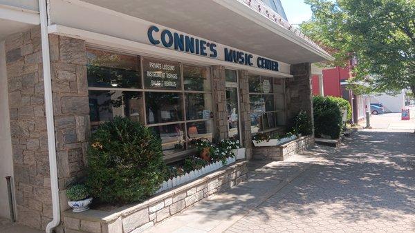 Connie's Music Center
