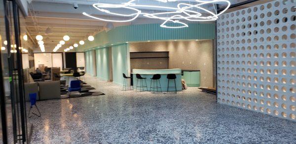 World Detail Specialist