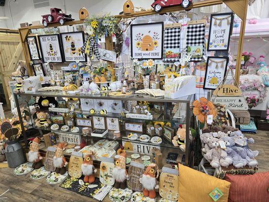 So much cute stuff!!