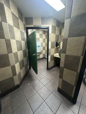 Sinclair Gas Station