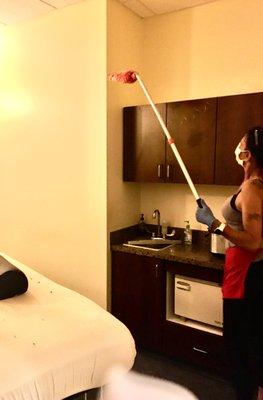 M Raudales Cleaning Services