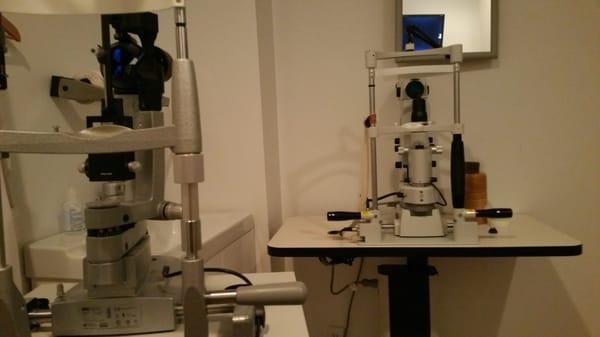 Advanced Eye Physician
