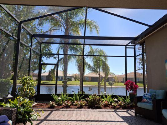 Valencia Lakes Property